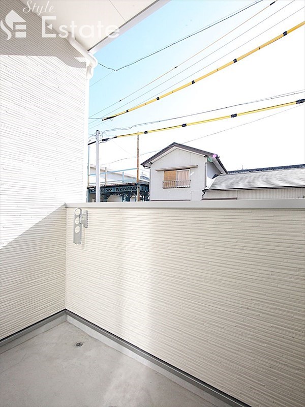 バルコニー　バルコニー