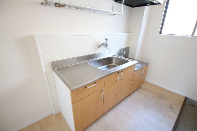 キッチン　※別室の参考写真の為、現況優先です。