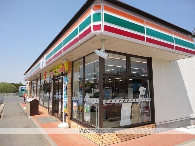 コンビニ　セブンイレブン市原潤井戸店（コンビニ）まで900m