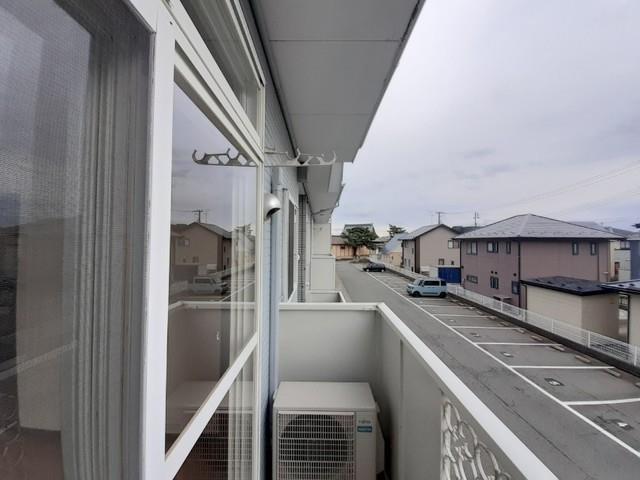 バルコニー　バルコニー