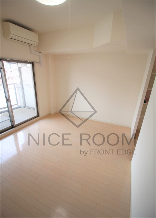 居室・リビング　エステムプラザ梅田・中崎町IIIツインマークスサウスレジデンス