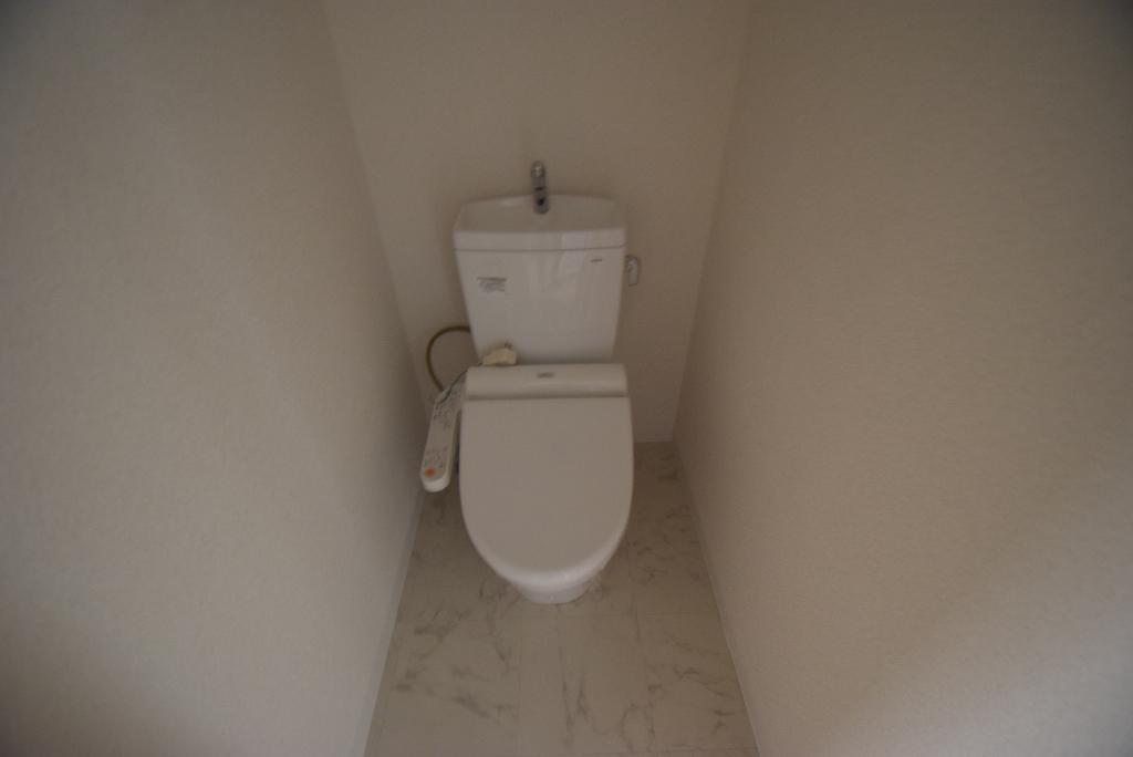 トイレ　シャワー付トイレ