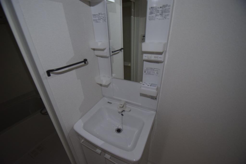 洗面設備　洗髪洗面化粧台