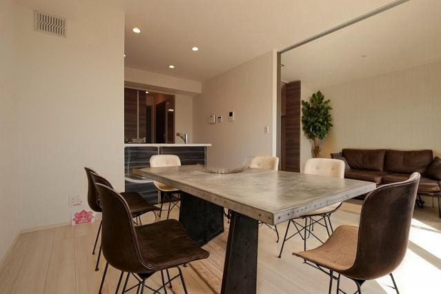 居室・リビング　ＣＧで家具等を配置したもので家具等は含まれません。