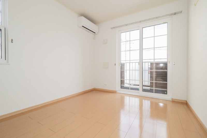 居室・リビング　図面と現状に相違がある場合には現状を優先