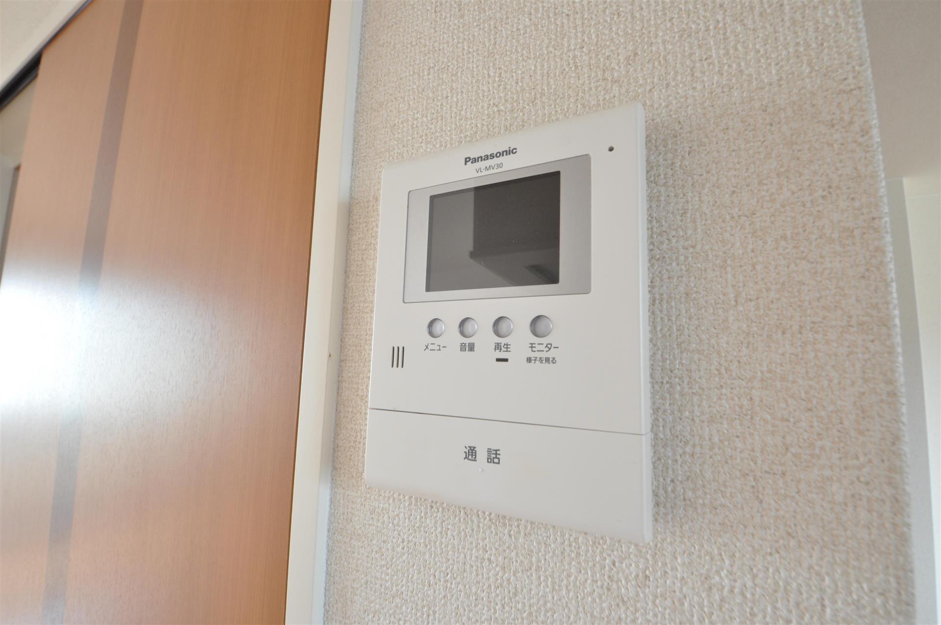 その他設備　安心のモニター付きインターホン