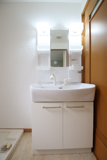 洗面設備　※別室の参考写真の為、現況優先です。