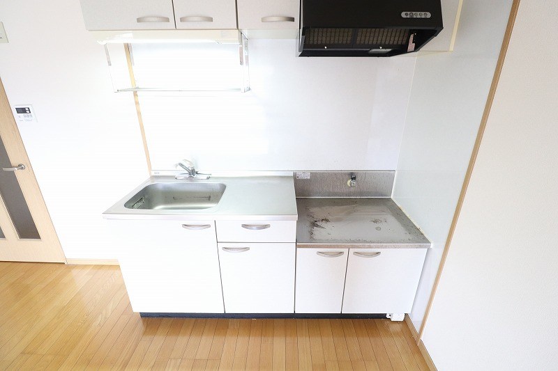 キッチン　別部屋写真使用