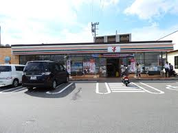 コンビニ　セブンイレブン 太宰府向佐野4丁目店（コンビニ）まで282m