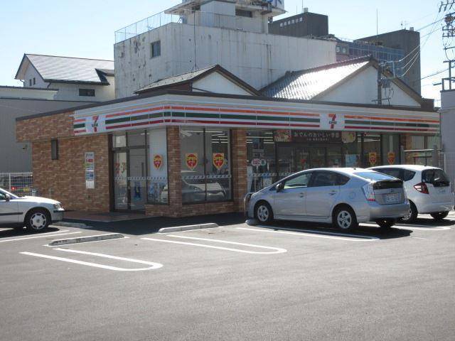 コンビニ　セブンイレブン岐阜金園町２丁目店（コンビニ）まで357m