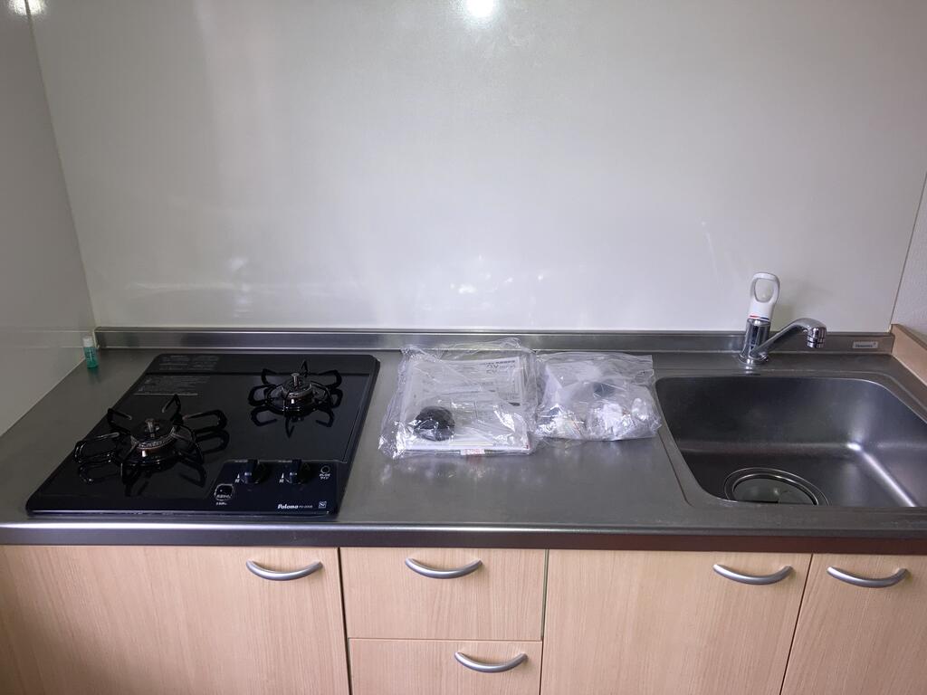 キッチン　コンロは2口です。