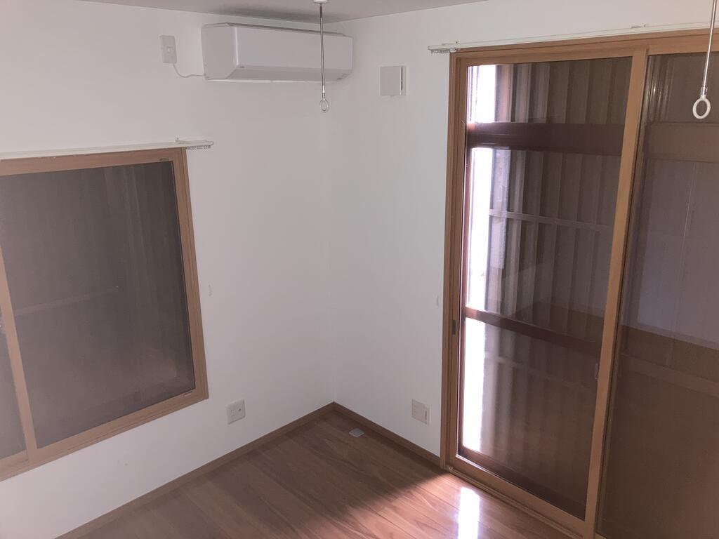 その他設備　雨戸、エアコンあり。