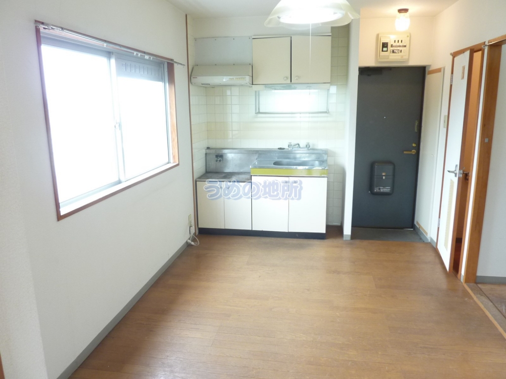 居室・リビング　P1520544ロゴ圧縮済