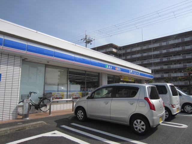 コンビニ　ローソン 忠岡東店（コンビニ）まで309m