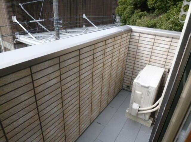 バルコニー　バルコニーあります