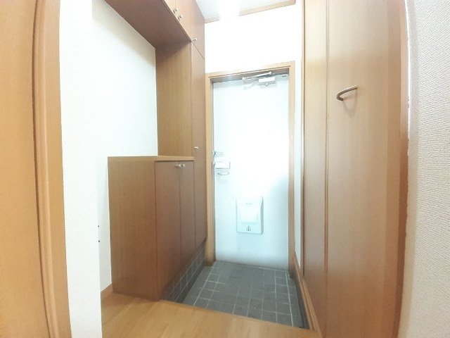 玄関　きれいな玄関です