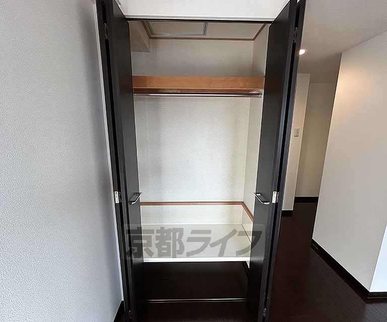 ライジングコート京都西院フロンティアIIの内装写真