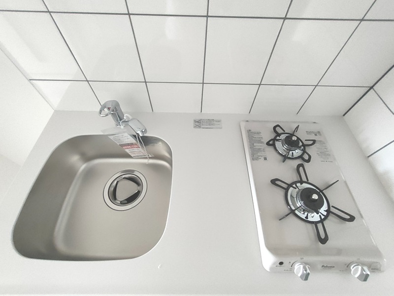 キッチン　同物件別部屋写真