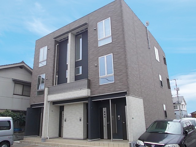 建物外観　外観写真