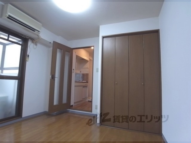 居室・リビング　居室