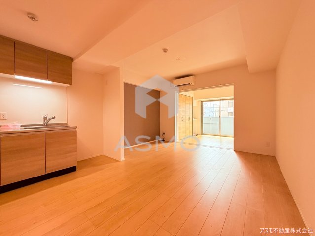 居室・リビング　同マンション別部屋　参考写真