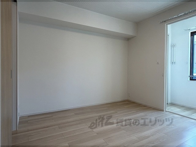 居室・リビング　洋室