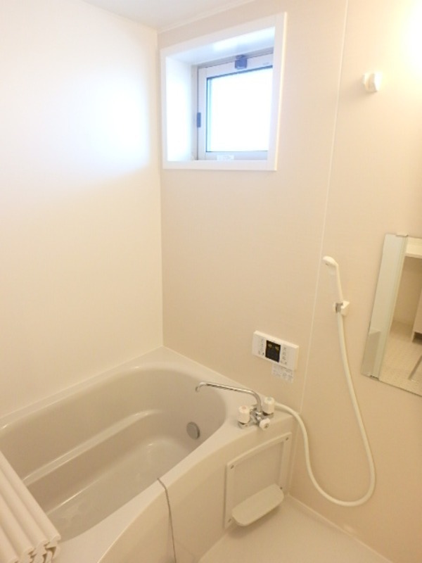 バス・シャワールーム　図面と現状に相違がある場合には現状を優先