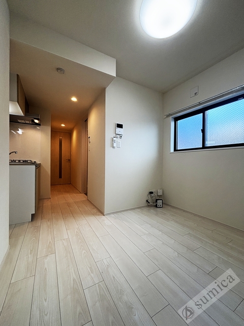 居室・リビング　ネットは無料で利用可能です♪♪