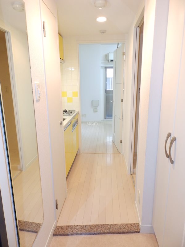 玄関　※別のお部屋のお写真です。御参考までに。