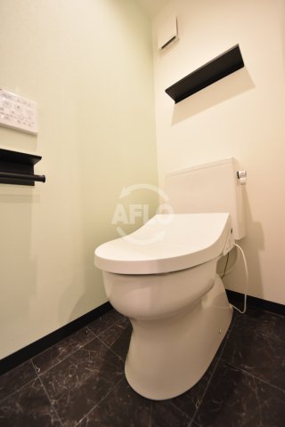 トイレ　ユニーク靱公園前　トイレ