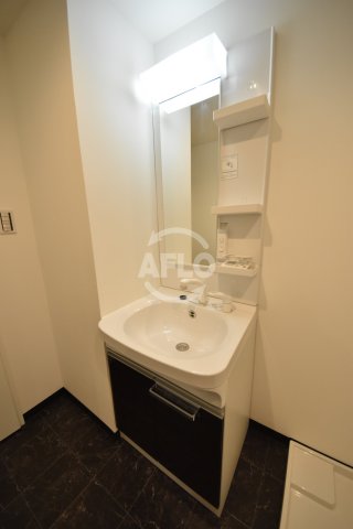 洗面設備　ユニーク靱公園前　独立洗面台