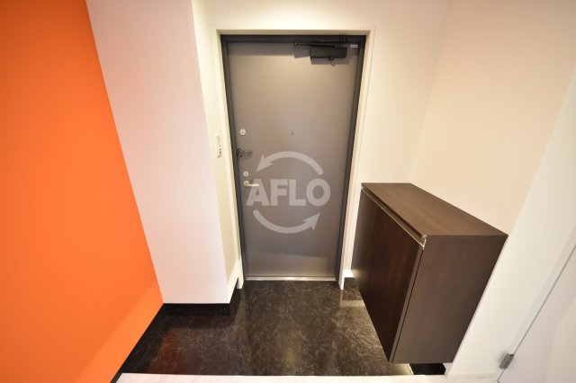 玄関　ユニーク靱公園前　玄関