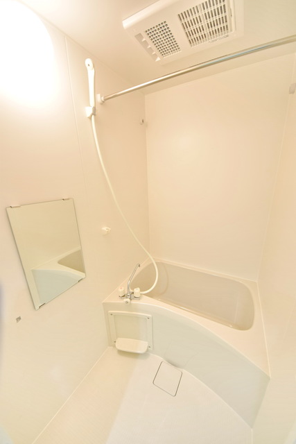 バス・シャワールーム　～今日の疲れもさっぱり～