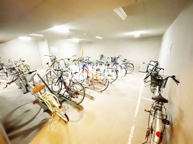 駐車場　駐輪場