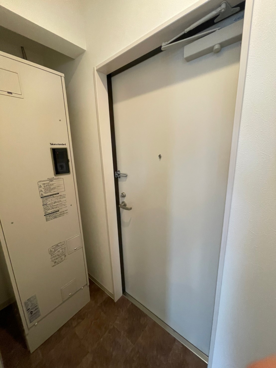 玄関　※同仕様