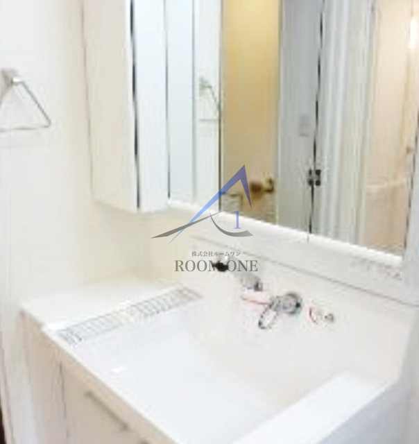 洗面設備　洗面台です。
