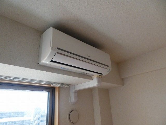 その他設備　エアコン一基付いています。
