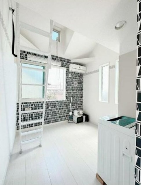 居室・リビング　別部屋同仕様タイプ