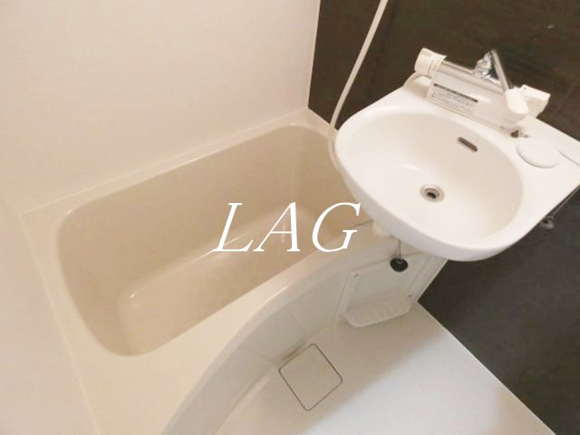 バス・シャワールーム　お風呂です。