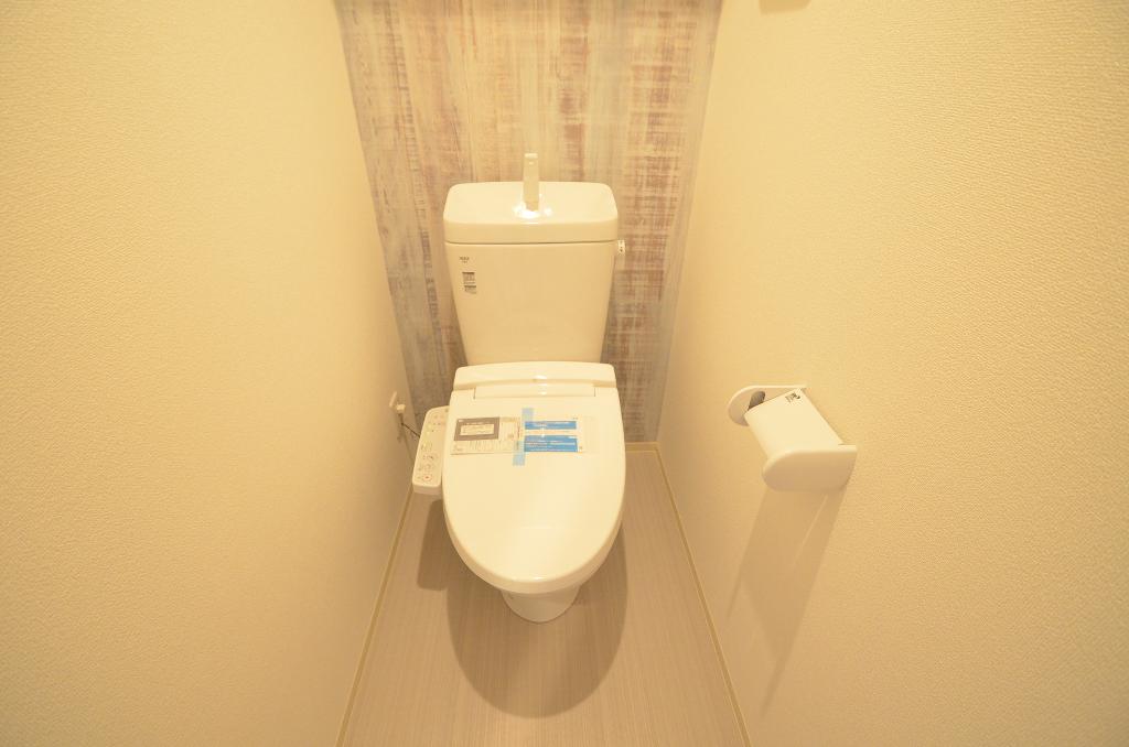 トイレ　シャワー付トイレ