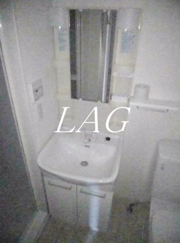 洗面設備　独立洗面台です。