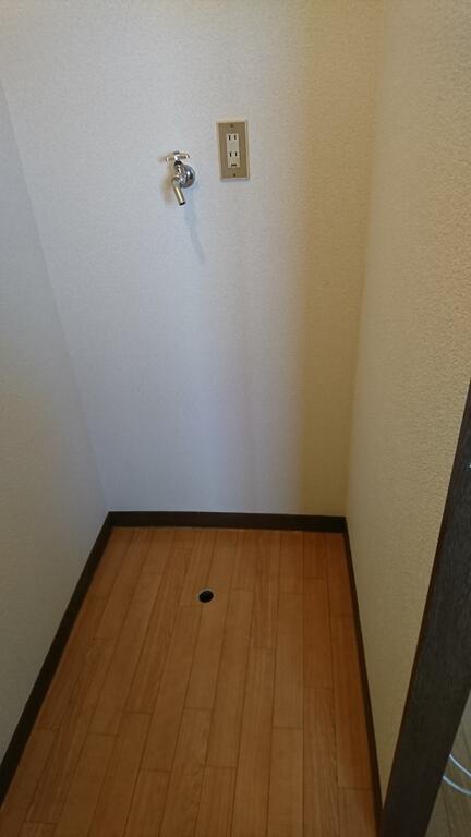 その他設備　洗濯機置場