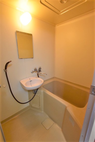 バス・シャワールーム　別号室の画像です。ご参考下さい