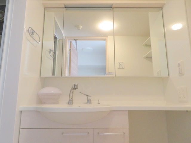 洗面設備　別部屋同仕様