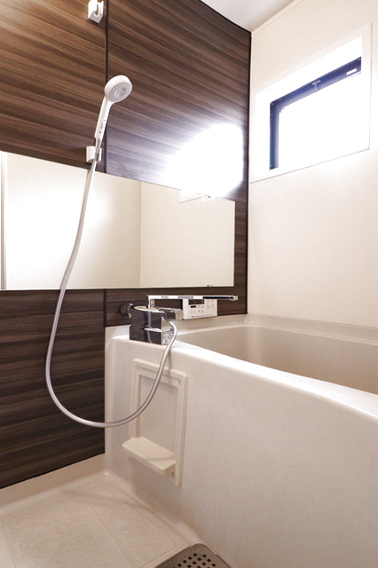 バス・シャワールーム