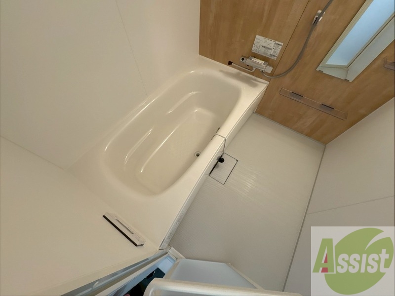 バス・シャワールーム　お風呂になります。一日の疲れを癒してくださいね。