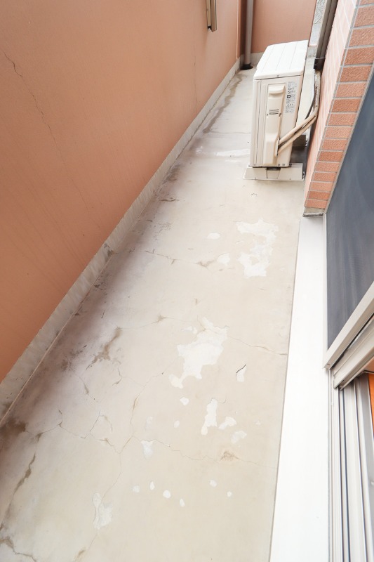 バルコニー　図面と現状に相違がある場合には現状を優先