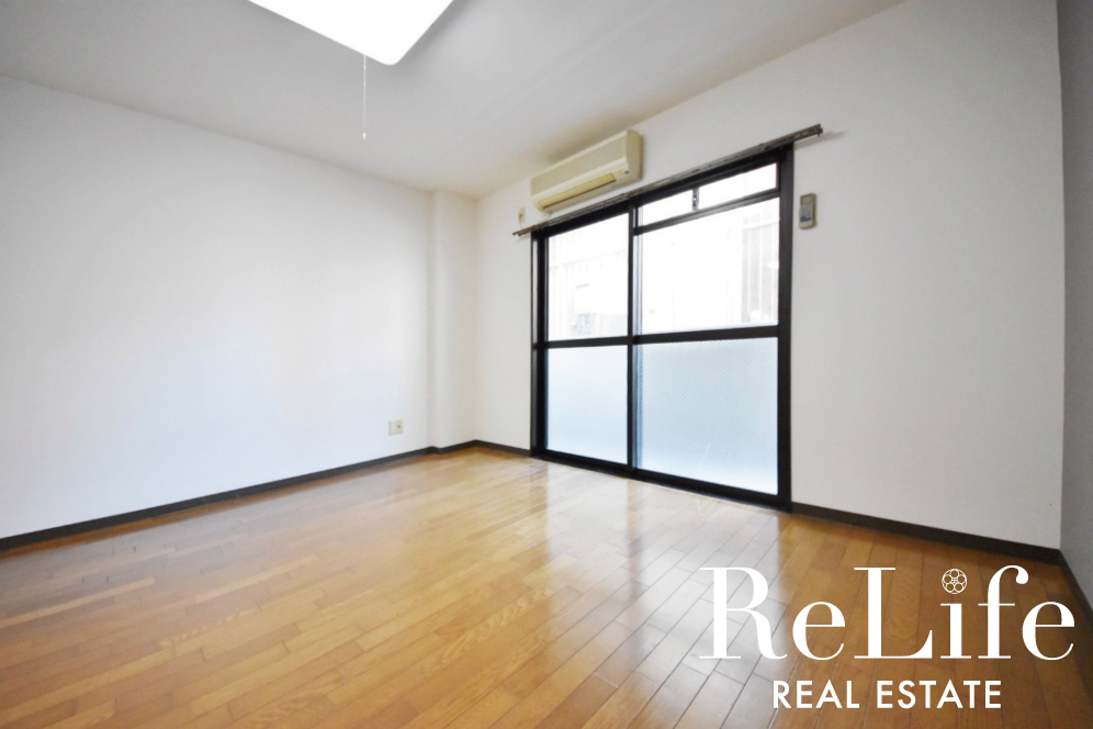 バス・シャワールーム　室内、別角度からの撮影です。