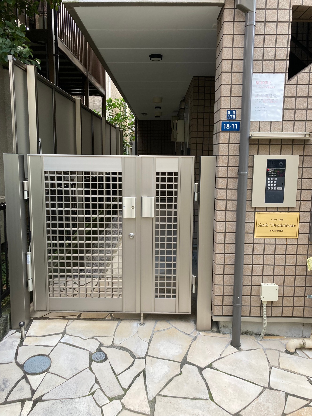 エントランス　モニター付オートロック