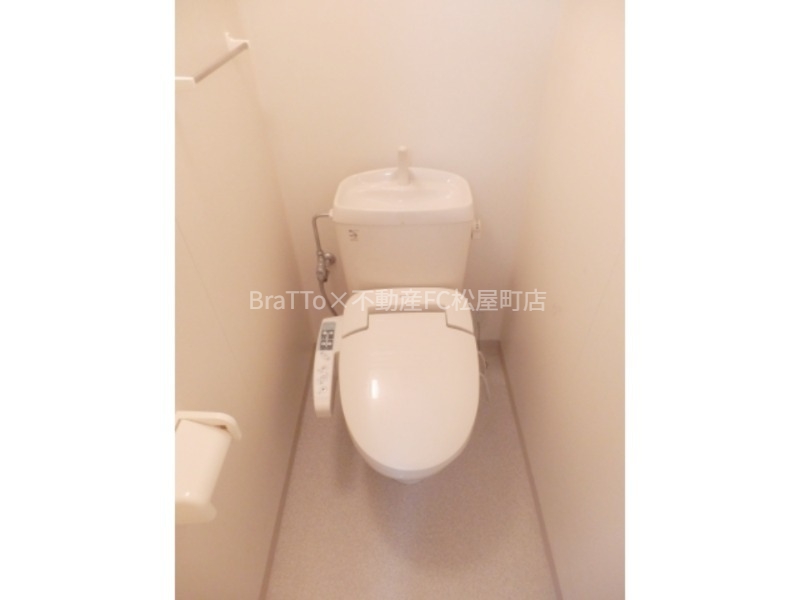 トイレ　トイレ（ウォシュレット付）